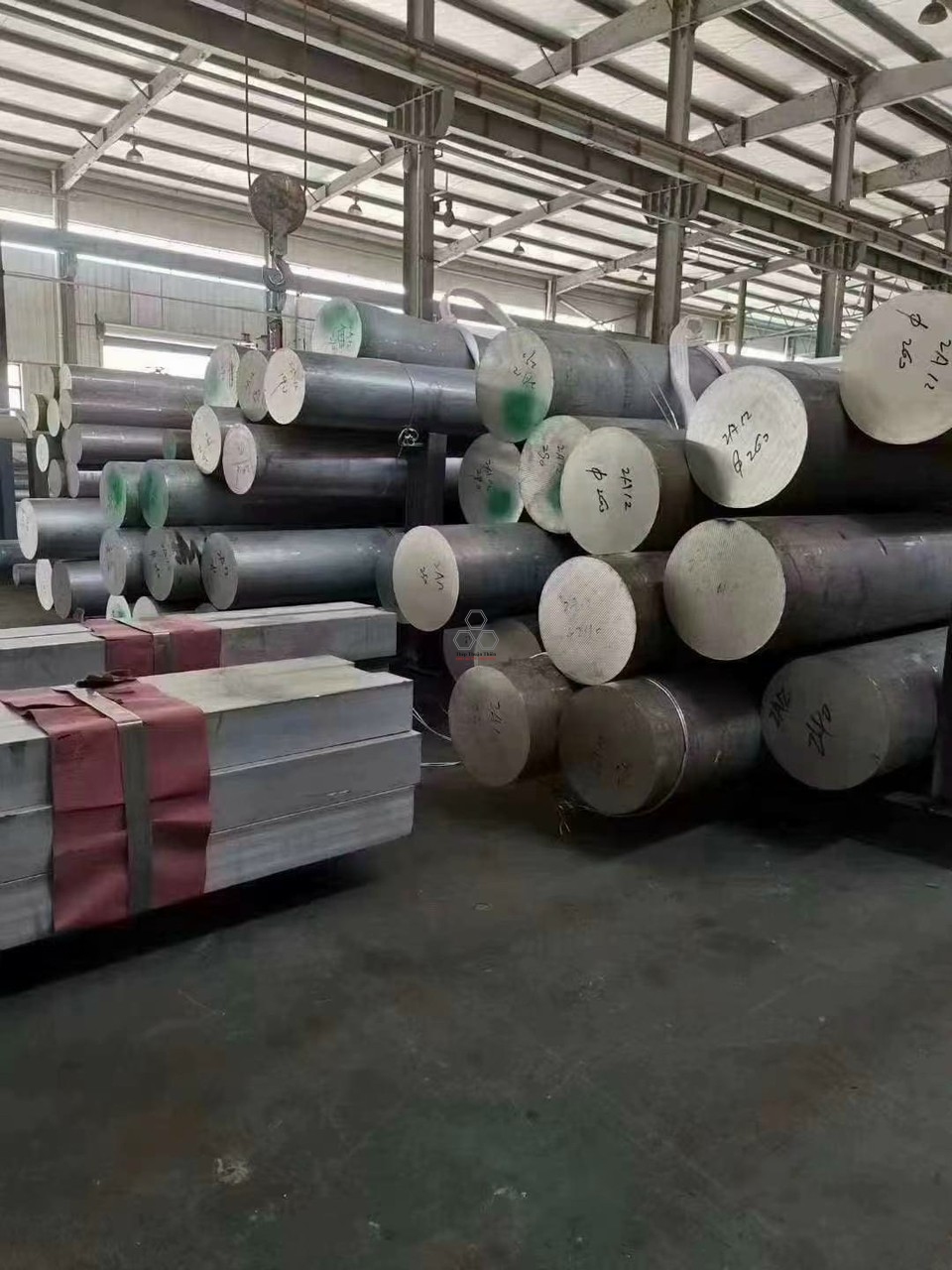 Thép tròn đặc H13