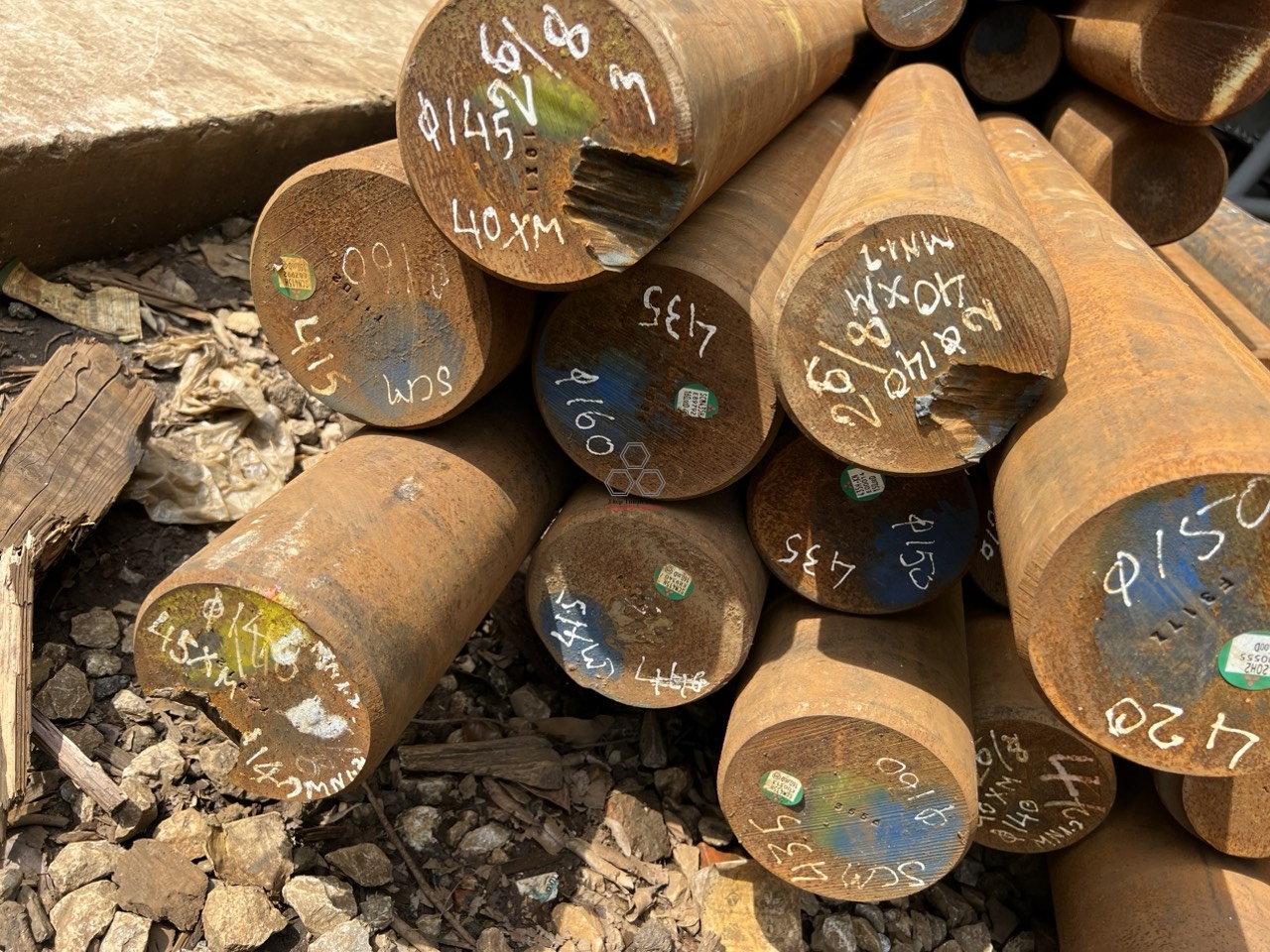 thép tròn đặc SNCM220 nhập khẩu